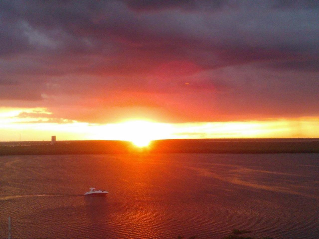 “Magic Sunrise At Cancun” Zewnętrze zdjęcie