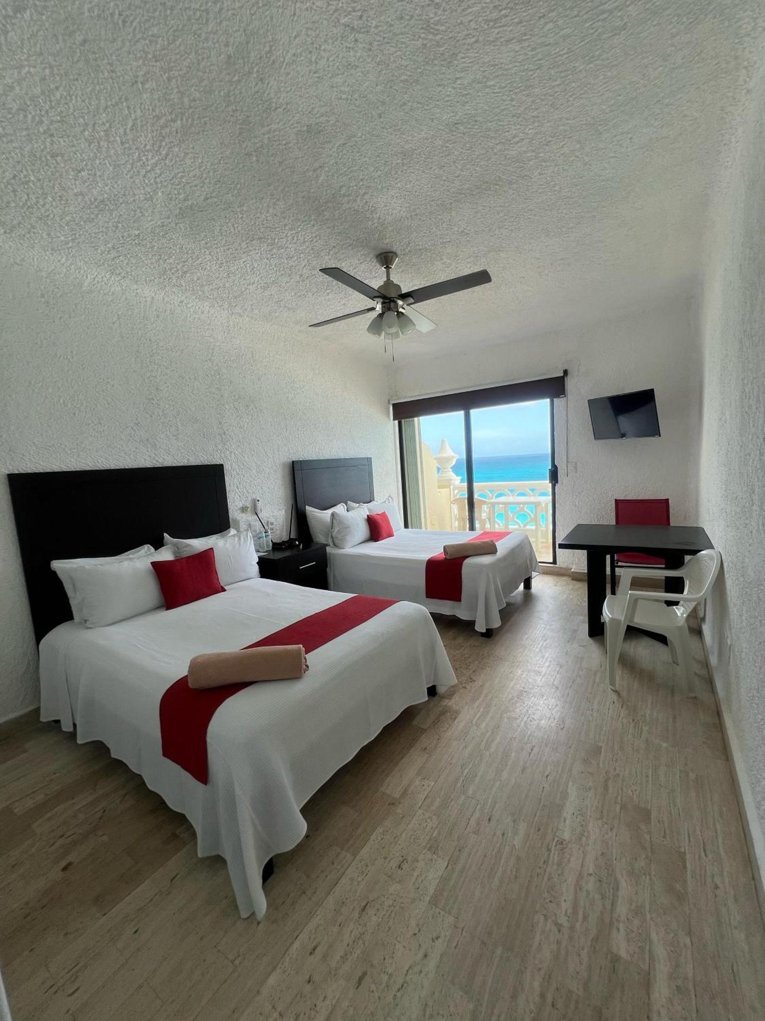 “Magic Sunrise At Cancun” Zewnętrze zdjęcie